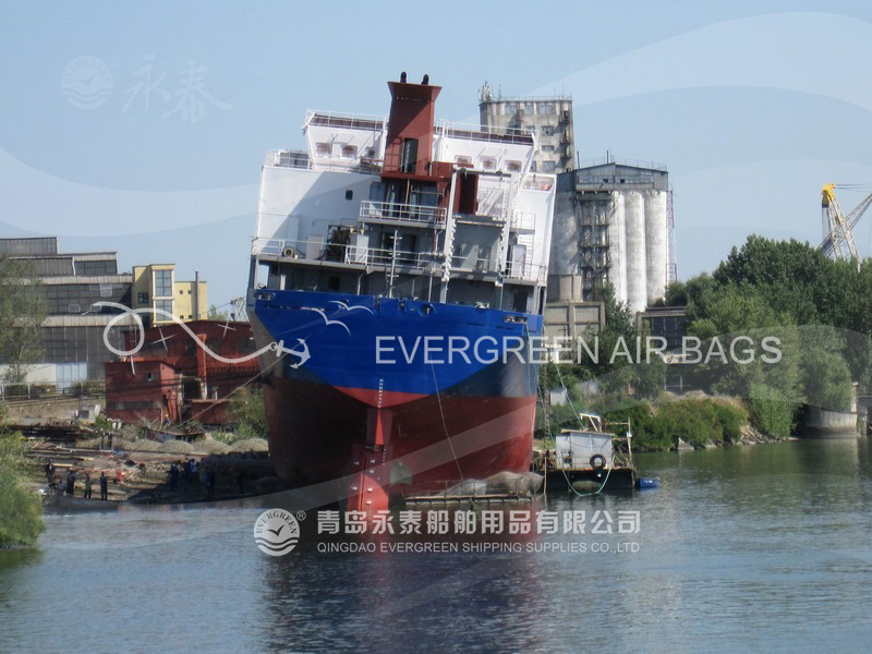 ship launching marine airbags