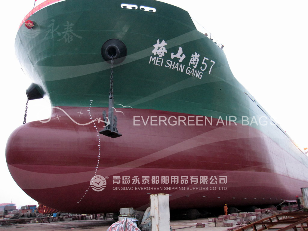 ship launching marine airbags