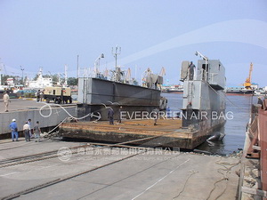 ship launching by Marine Airbags