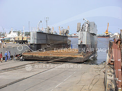 >> Landing Floating Dock